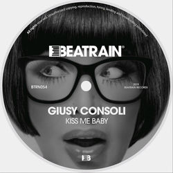 Giusy Consoli — Kiss Me Baby (Original Mix)