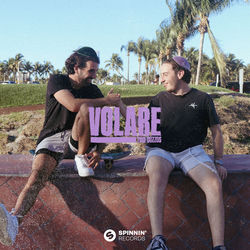 Two Cuzzos — Volare