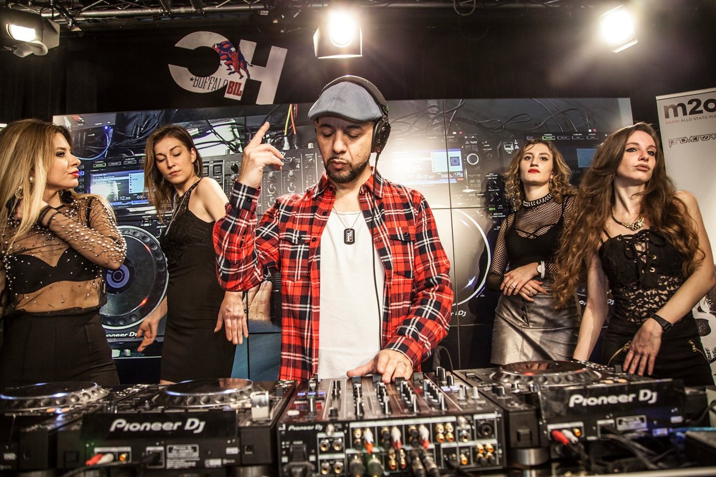 9 febbraio 2018, Music Zone Festival, Provenzano con le social ladies